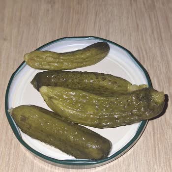 Son Kullanma Tarihi Geçmemiş Turşuda Bozulma Ve Garip Tat Sorunu