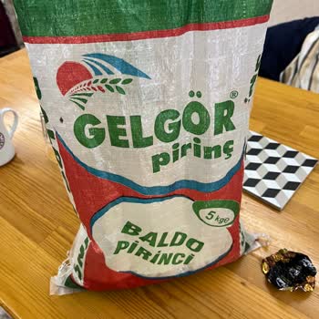 Yüksek Ücretli Pirinçte Böcek Çıkması Nedeniyle İade Talebim Var