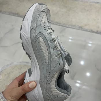 Yıkama Sonrası Skechers Ayakkabıda Anormal Renk Değişimi Ve Mağduriyet