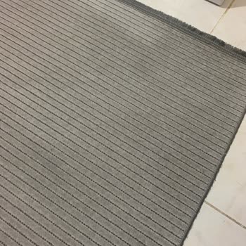 Lilyum Halı Zeytinburnu Şubeden Alınan Halıların Ücretsiz Olarak Değiştirilmesini Talep Ediyorum