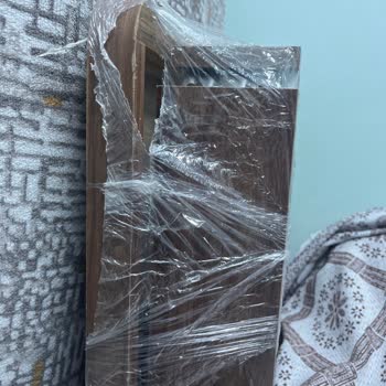 Hasarlı Masa Takımı Ve İlgisiz Mağaza Nedeniyle Mağduriyet Yaşıyorum