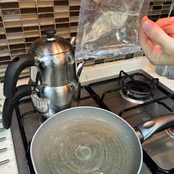 Super Fresh Künefe Ürünlerinde Sürekli Şerbet Poşeti Patlak Çıkıyor