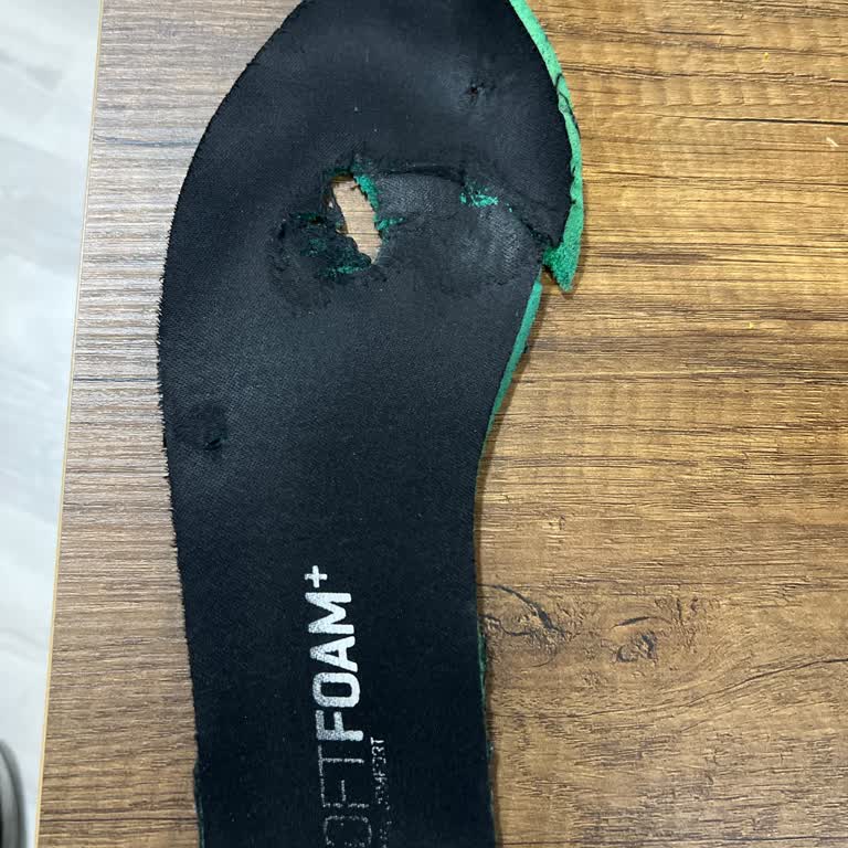 Kısa Sürede Deforme Olan Puma Ayakkabının Tabanlık Sorunu Ve Mağduriyet