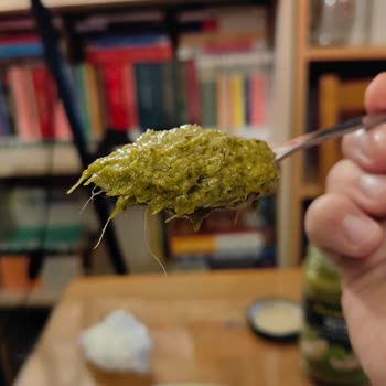 Pastavilla Pesto Sosunda Yabancı Madde Ve Hijyen Sorunu