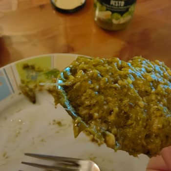 Pastavilla Pesto Sosunda Yabancı Madde Ve Hijyen Sorunu