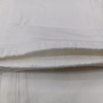 Mavi'den İnternetten Alınan Pantolonlar Defolu Ve Farklı Ölçülerde Geldi