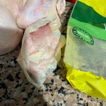 Banvit Gıda Paketinden Çıkan Yabancı Cisimler!