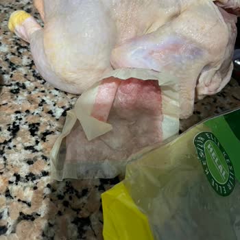 Banvit Gıda Paketinden Çıkan Yabancı Cisimler!