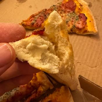 Dominos Kazasker Şubesinde Pişmemiş Pizza Ve İlgisiz Müşteri Hizmeti Deneyimi