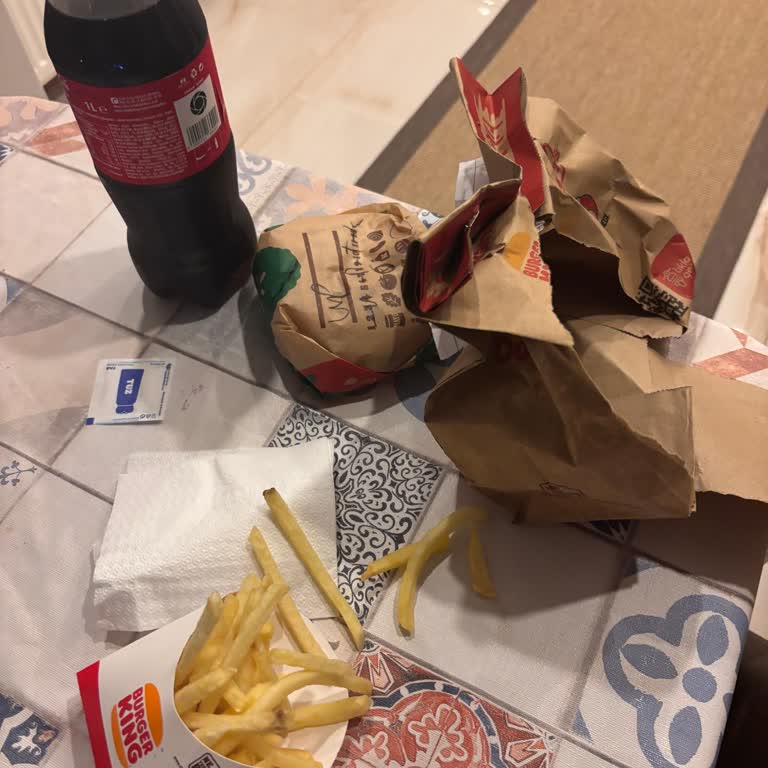 Ekstra Ücretle Aldığım Sıcak Tutucu Paket Kullanılmadan Soğuk Sipariş Teslim Edildi