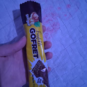 Aldığım Çikolatalı Gofretin Yarısı Eksikti Üretim Hatası Şaşırttı