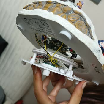 Hasarlı Gelen Müzik Kutusunun Değişimi İçin Destek Alamıyorum