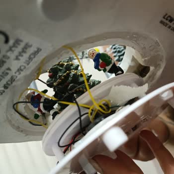 Hasarlı Gelen Müzik Kutusunun Değişimi İçin Destek Alamıyorum