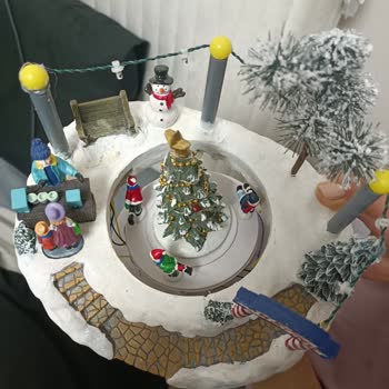 Hasarlı Gelen Müzik Kutusunun Değişimi İçin Destek Alamıyorum