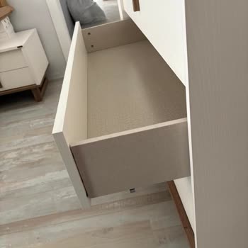 Kelebek Mobilya Yatak Odası Takımında Hasarlı Parçalar Ve Çözülmeyen Sorunlar