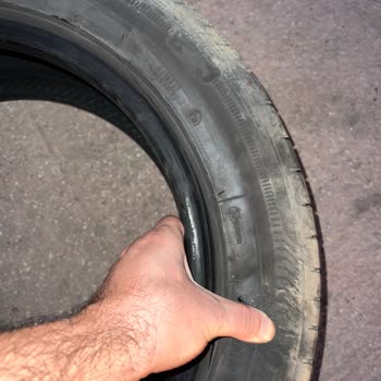 Goodyear Yaz Lastiğinde Üretim Hatası Kaynaklı Ciddi Yarık Endişesi