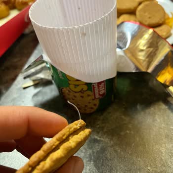 Ülker Probis İçerisinden Misina Çıktı!