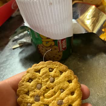 Ülker Probis İçerisinden Misina Çıktı!