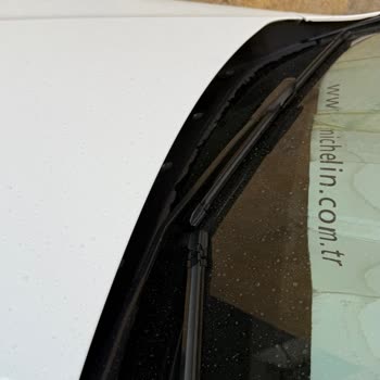 BMW F30 Ön Cam Izgarası Ve Airbag Sorunları Mağduriyet Yaratıyor