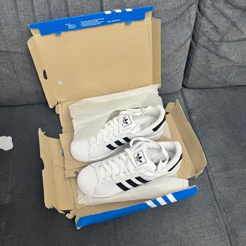 Aldığım Ayakkabının Kutusu Yıpranmış Ve Ezilmiş Geldi