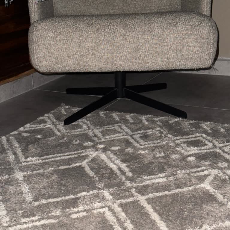 Işık Mobilya (Sakarya) Ne Gelen Var Ne Arayan