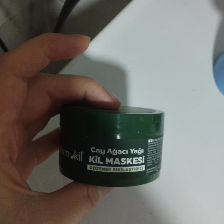 Kil Maskesi Yüzümden Çıkmıyor, Cildimde Kaşıntı Yaptı!