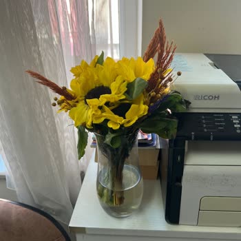 Çiçek Sepeti Özel Tasarımlı Siparişim Eksik Ve Solgun Teslim Edildi, Muhatap Bulamıyorum