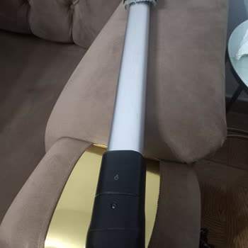 Garanti Kapsamında Kendi Kendine Kırılan Süpürge Parçası İçin Destek Talebi