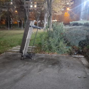 Kanyon Park'ta Aydınlatma Sorunu Güvenliği Tehdit Ediyor