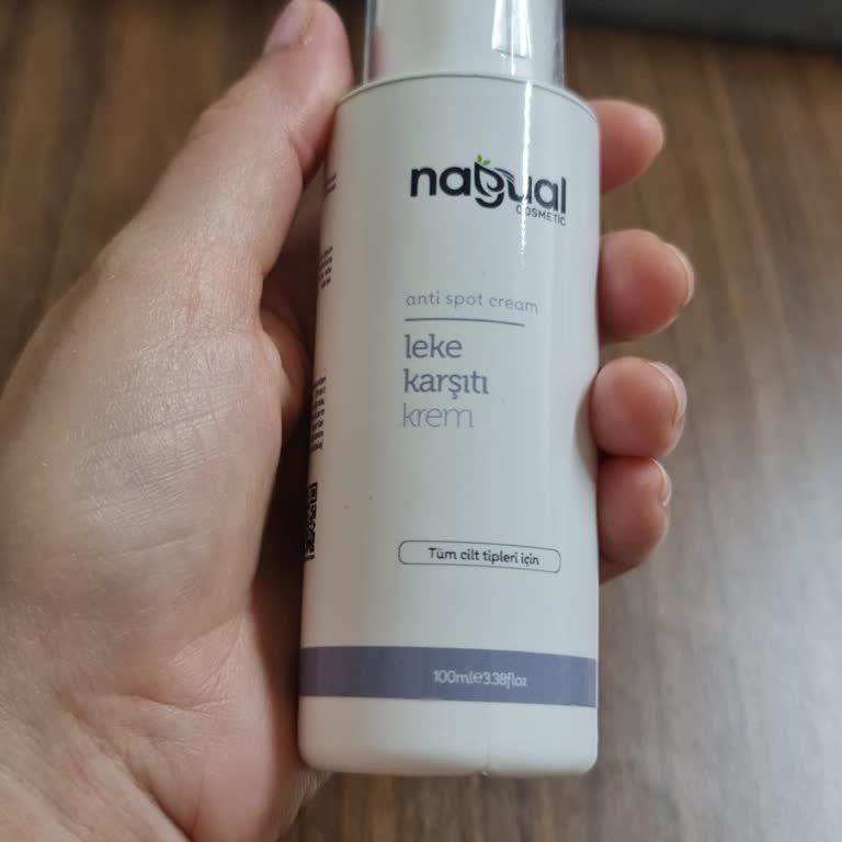 İzderma Cosmetic Bozuk Krem Gönderimi Ve İlgisiz Satıcı Nedeniyle Mağduriyet