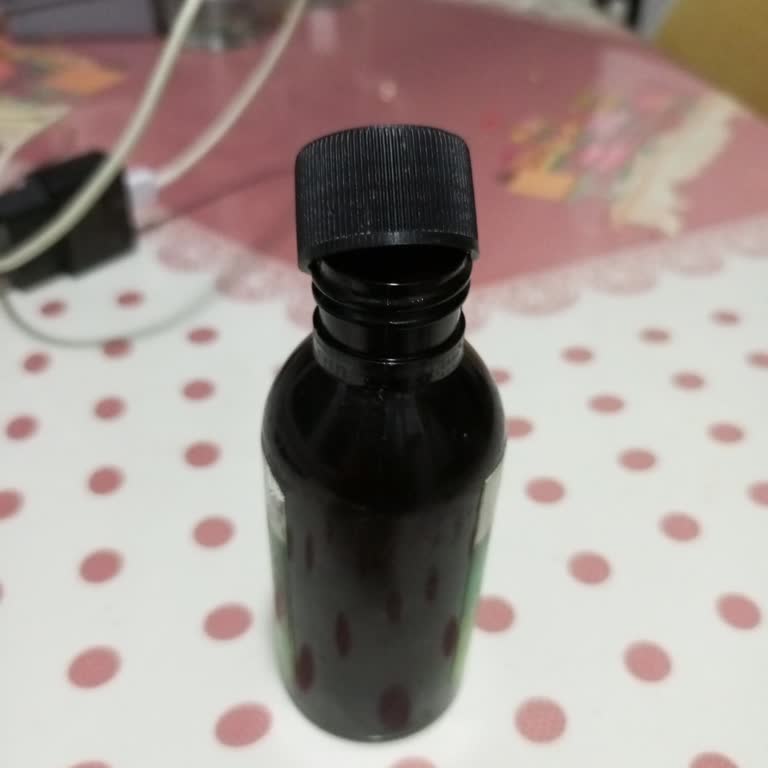 Açık Kapaklı Ve Güvensiz Ürün İle Saygısız Satıcı Deneyimi