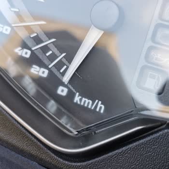 Kymco Garanti Kapsamında Değerlendirilmeyen Far Camı Ve Gösterge Sorunu