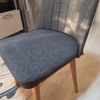 Sembol Mobilya Masa Takımında Kısa Sürede Kırılma Ve Şişme Sorunu Yaşadım