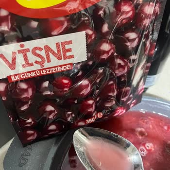 Donmuş Vişnede Kurt Çıkması Güvenimi Sarstı