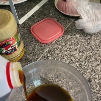 Koska Üzüm Pekmezi