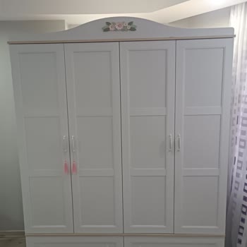 Almila Mobilya'dan Alınan Dolapta Üst Kısımda Açılma Ve Satış Sonrası Destek Sorunu