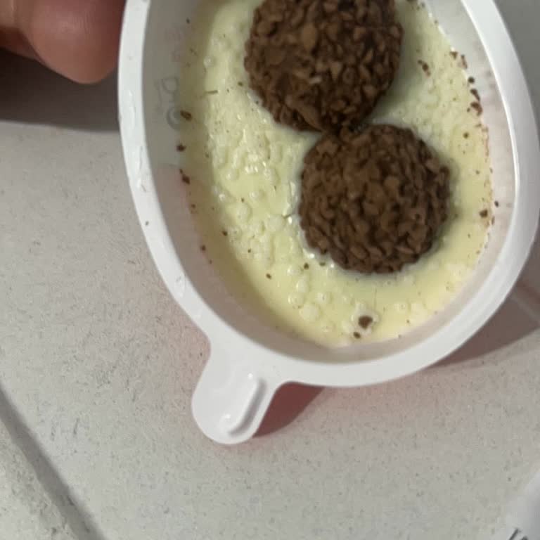 Kinder Sürpriz Yumurtada Bozuk Çikolata Güvenimizi Sarstı
