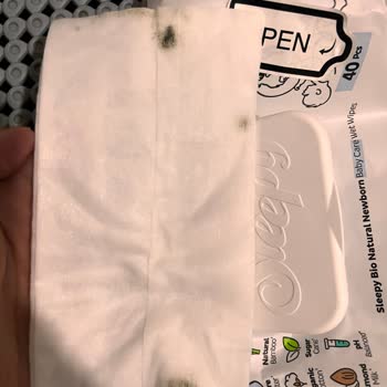Bebek Mendillerinde Küf Ve Lekeler: Sağlık Riski Ve Mağduriyet