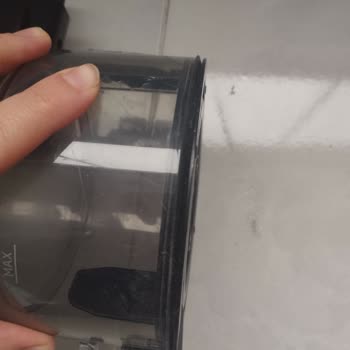 Beko Dik Süpürgede Sürekli Kırılan Toz Haznesi Ve Toz Sızdırma Sorunu