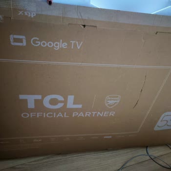 Hasarlı Gelen Televizyon İçin Yetersiz Bilgilendirme Ve Gecikmeli Çözüm