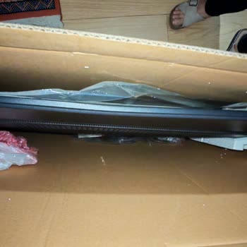 Hasarlı Gelen Televizyon İçin Yetersiz Bilgilendirme Ve Gecikmeli Çözüm