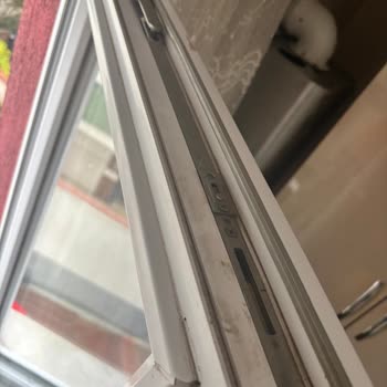 Benimtemizlikcim.com Aldığım Detaylı Temizlik Hizmetinde Eksiklik, Müşteri Hizmetlerinde İlgisizlik!