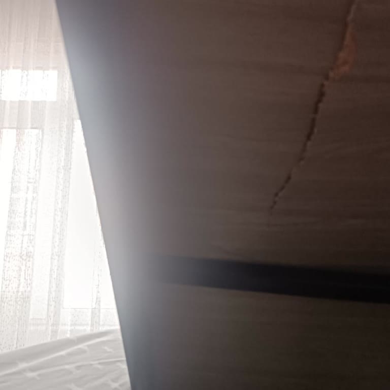 Kusurlu Gelen Baza İçin 3 Ay Boyunca Çözüm Sunulmadı, Ürün Değişimi Talep Ediyorum