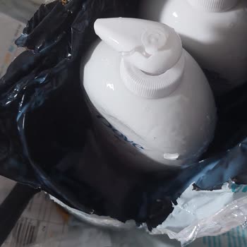 Dove Sıvı Sabunlar Kırık Ve Akmış Şekilde Teslim Edildi