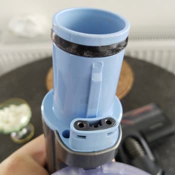 Yeni Alınan Süpürgenin Boru Bağlantı Parçası Kısa Sürede Kırıldı