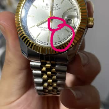 Sıfır Ürün Diye Aldığım Saatte Çizik Ve Toz Çıktı Değişim Yapılamıyor