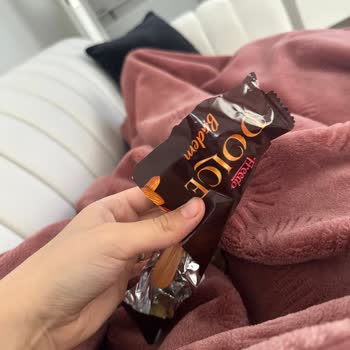 Aldığım Dondurma Bozuk Çıktı Sağlığım Tehlikeye Girdi