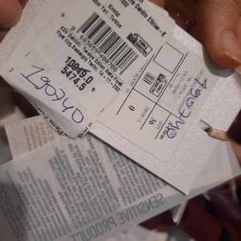 Boyner Mağazasında Farklı Bedenlere Farklı Fiyat Uygulaması Ve Etiket Sorunu