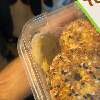 Kurabiyede Örümcek Ağıyla Karşılaşmak Hijyen Ve Sağlık Endişesi Yarattı