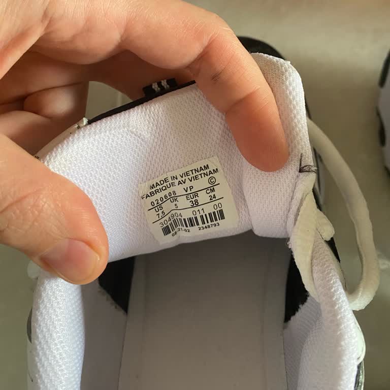 Orijinal Diye Satılan Ayakkabı Replika Ve Yanlış Numara Gönderildi